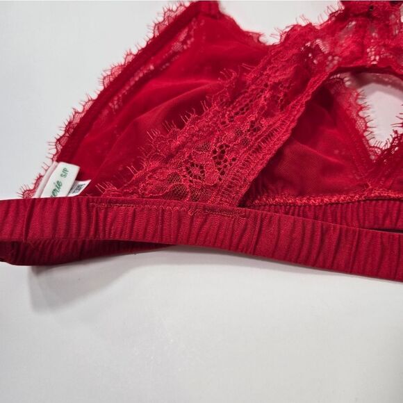aerie red lace bra - Picture 11 of 12
